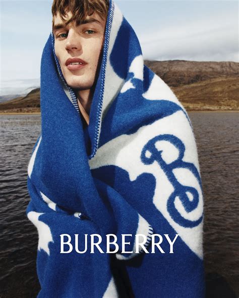 burberry advertising campaign.